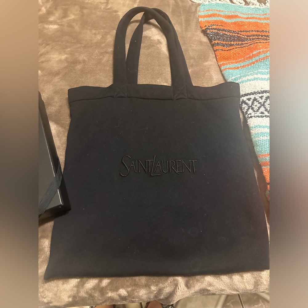 Gently used totebag in fleece
